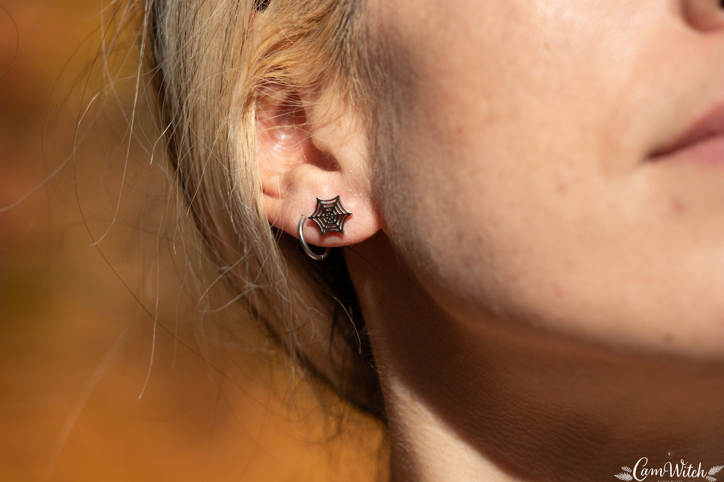 LOKI | Chainmail stainless steel earrings with spider web