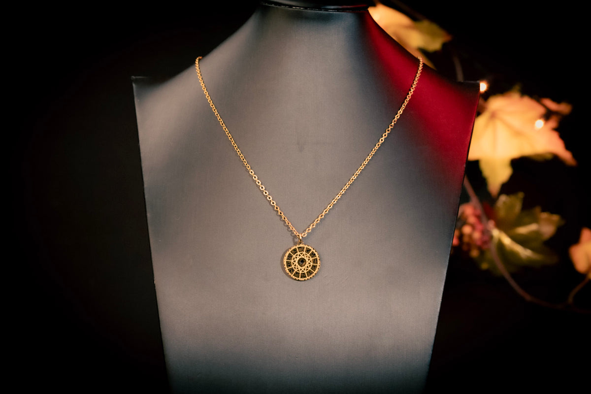 ZODIAC | Collier pendentif doré