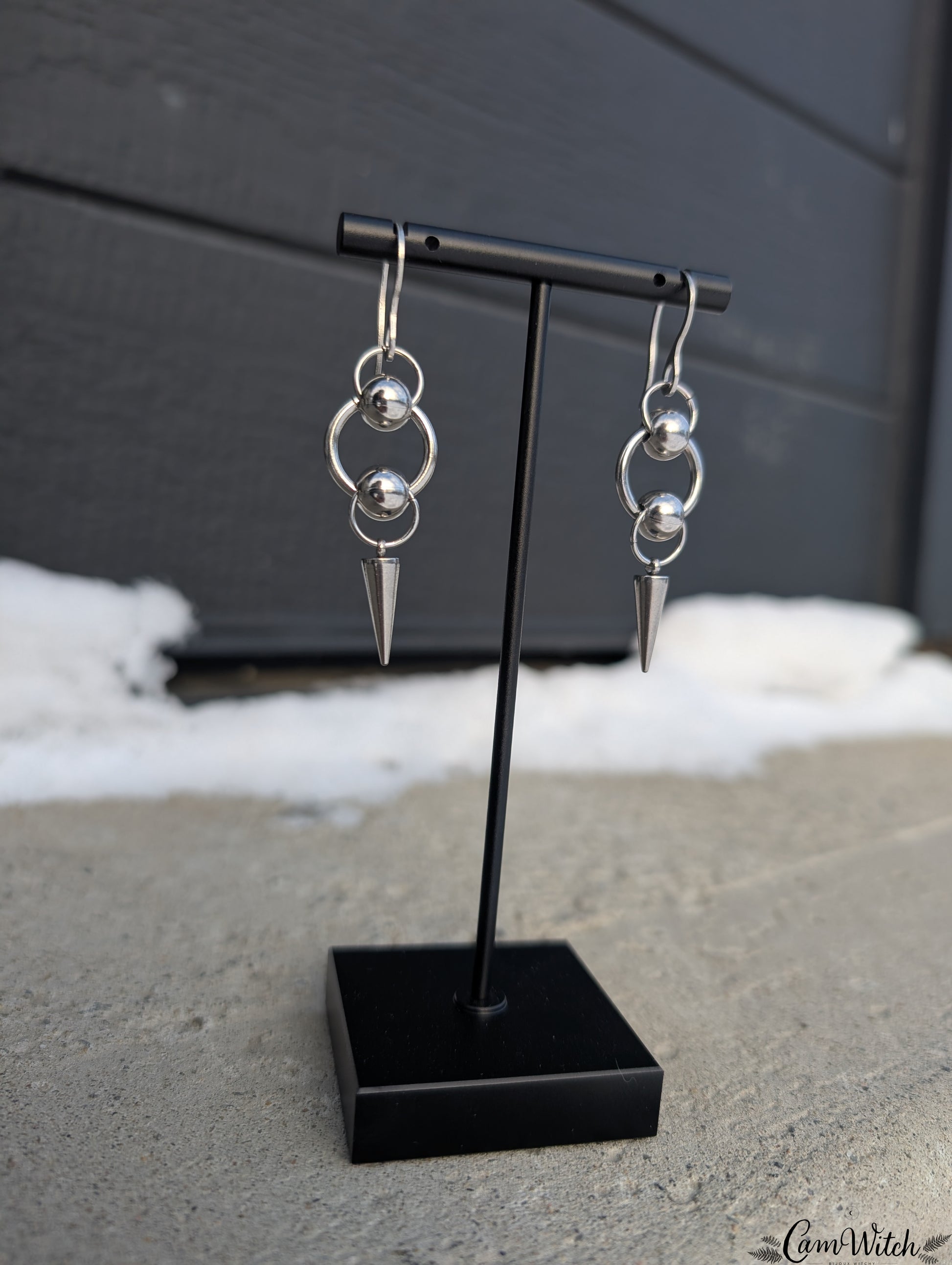 LILITH | Chainmail stainless steel earrings with spike and beads