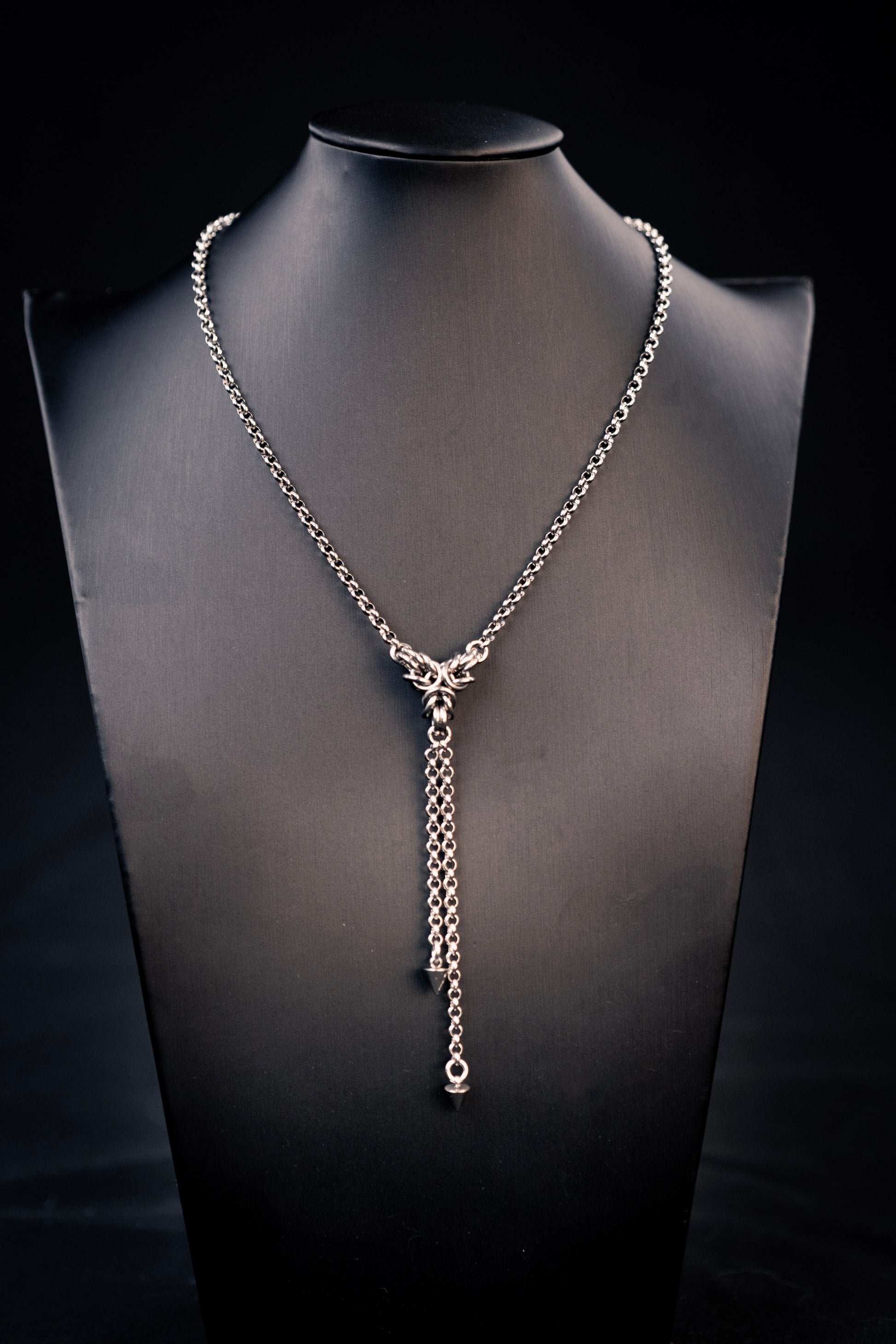 ODIN | Chainmail Pendant Necklace
Stainless steel necklace with strands and mini spikes  charms