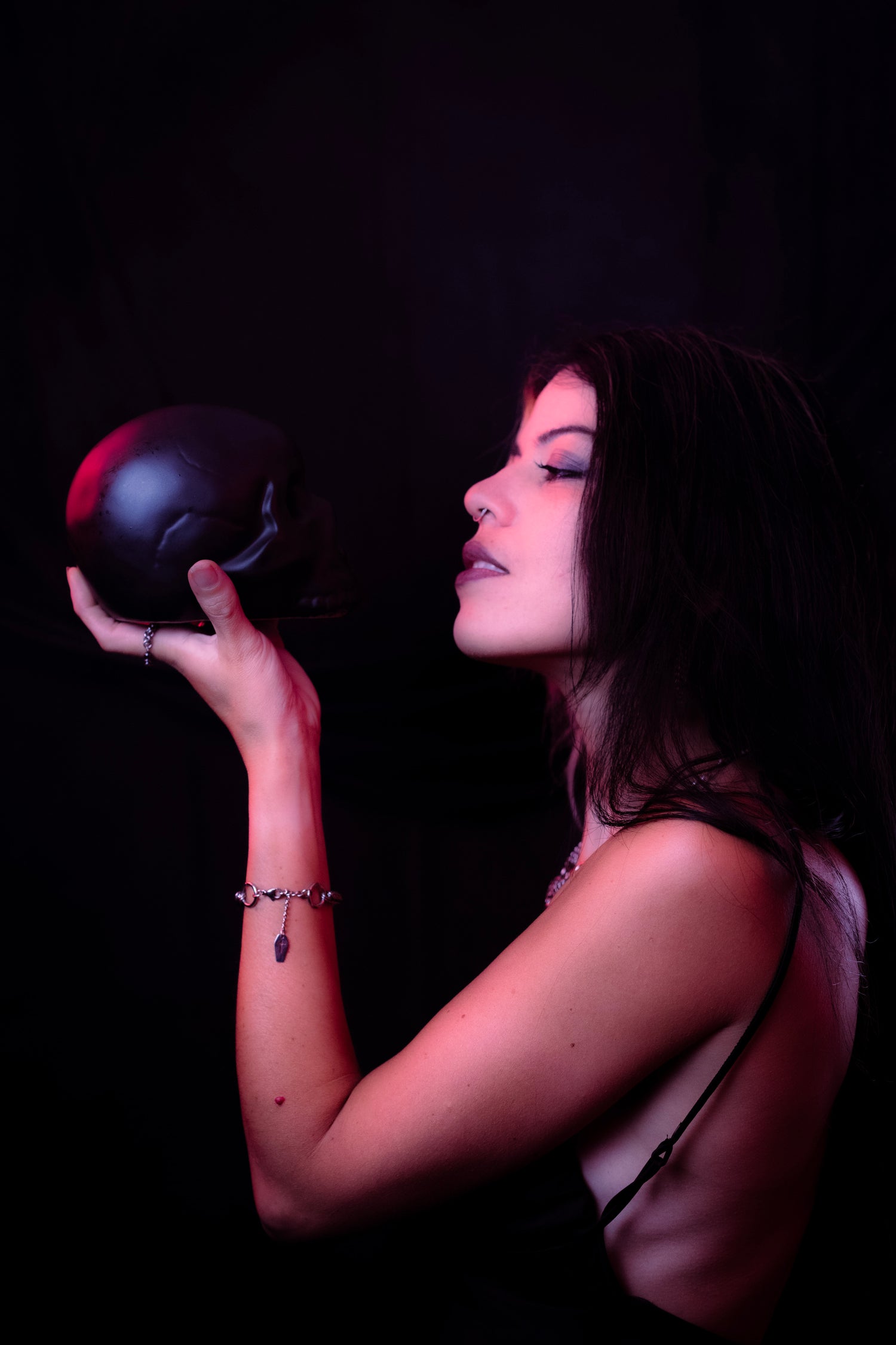 HADÈS | stainless steel chainmail bracelet with coffin