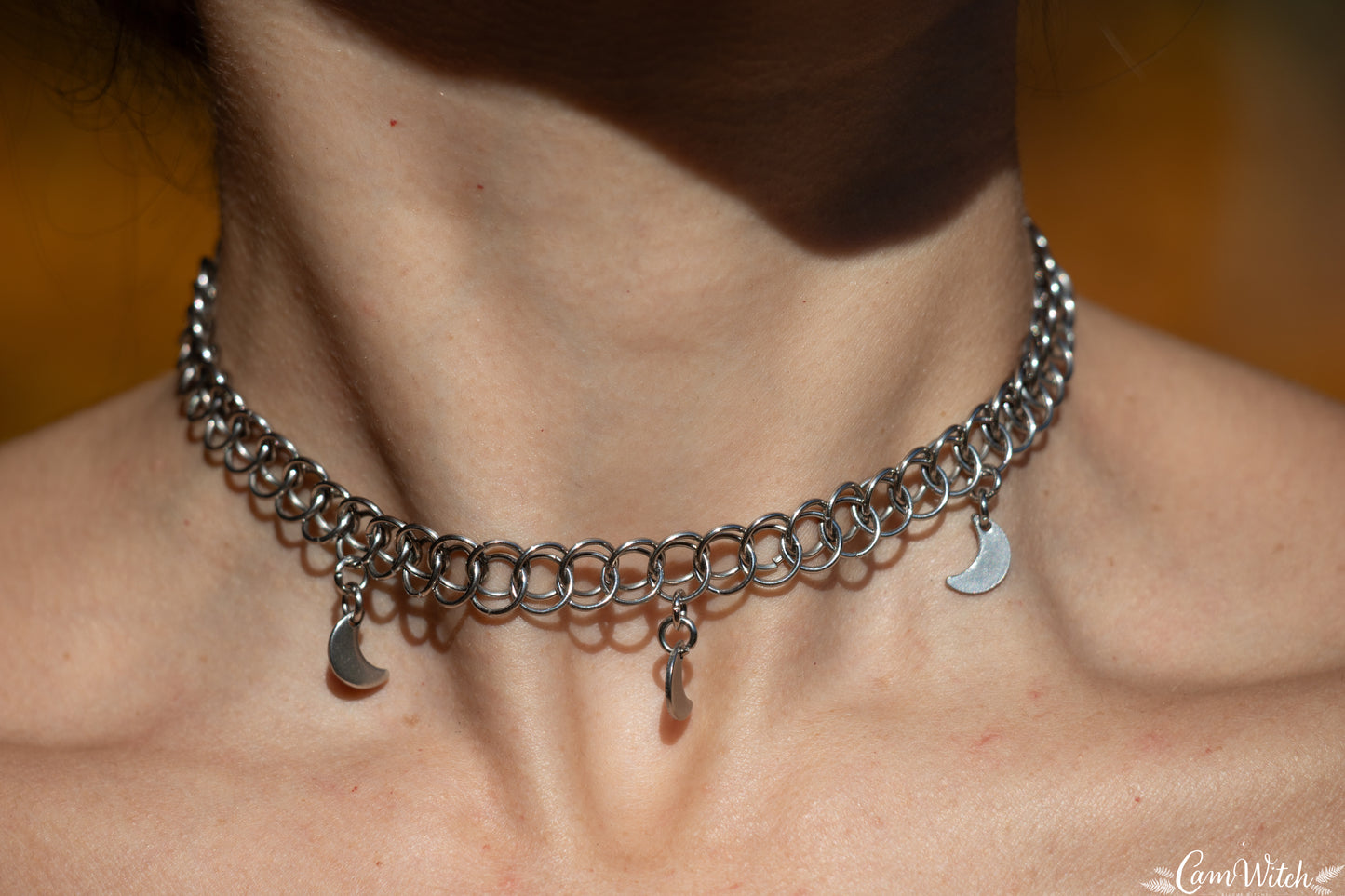 SELENE | Chainmail stainless steel choker with moon charms
