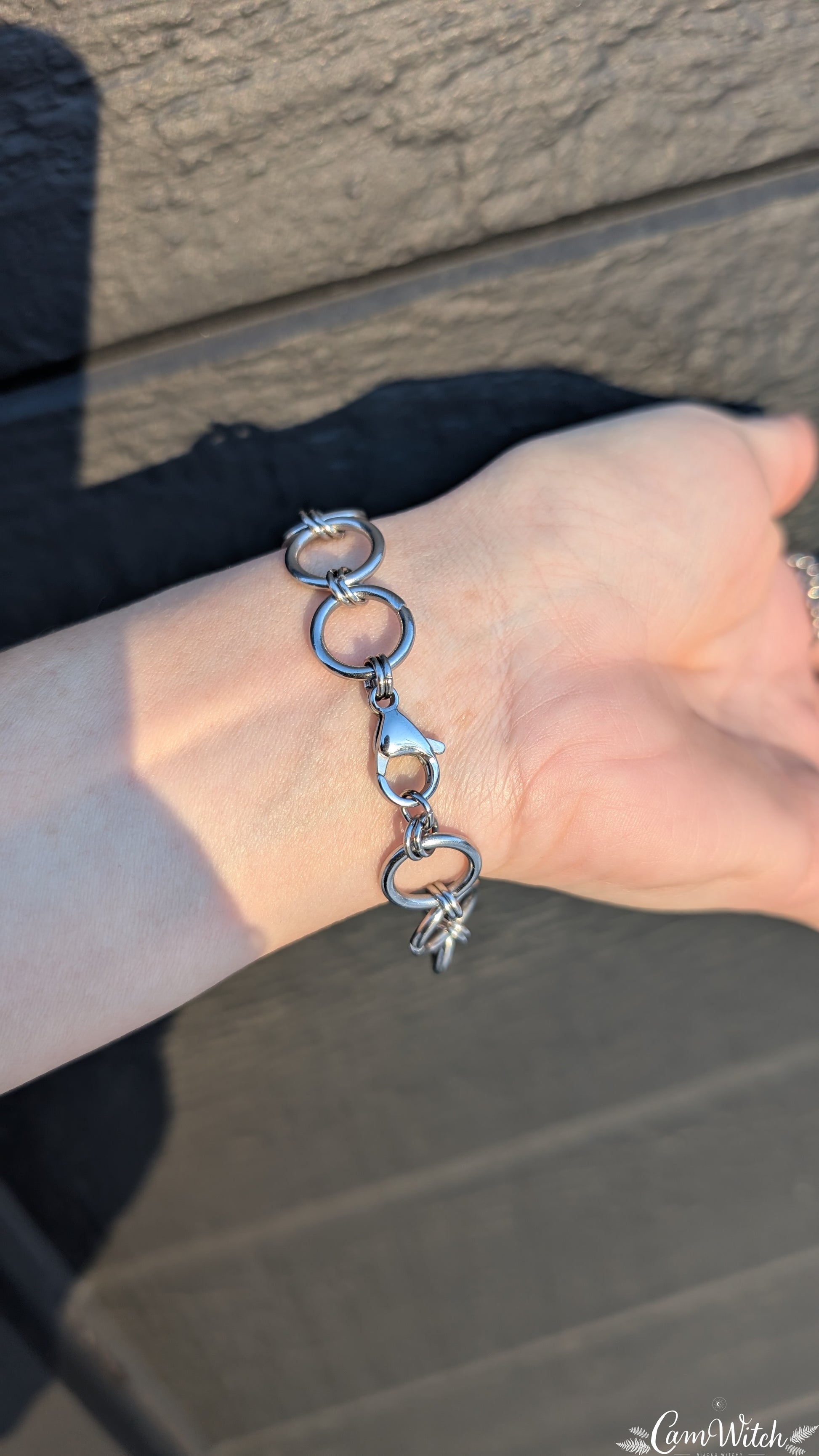 HEL | Chainmail bracelet with black beads