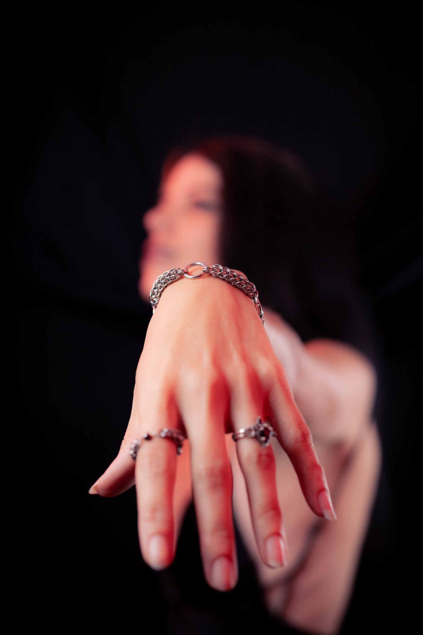 HADÈS | stainless steel chainmail bracelet with coffin