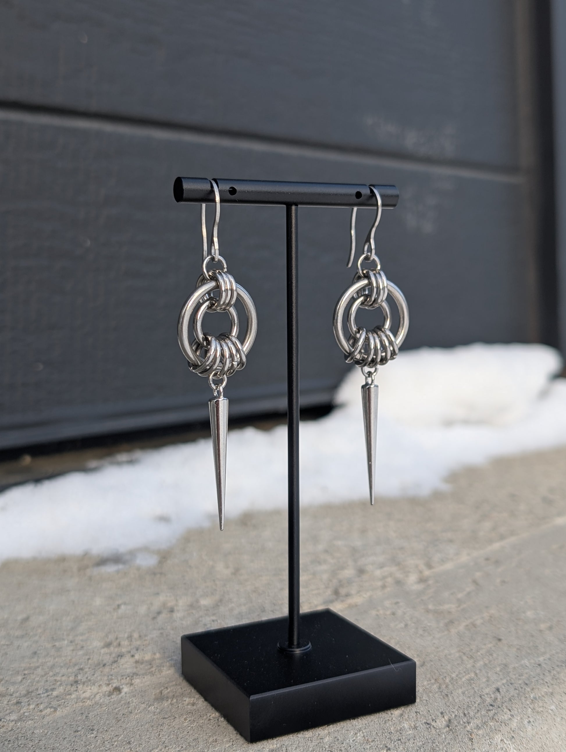 SAMAËL | Chainmail stainless steel earrings with spikes
