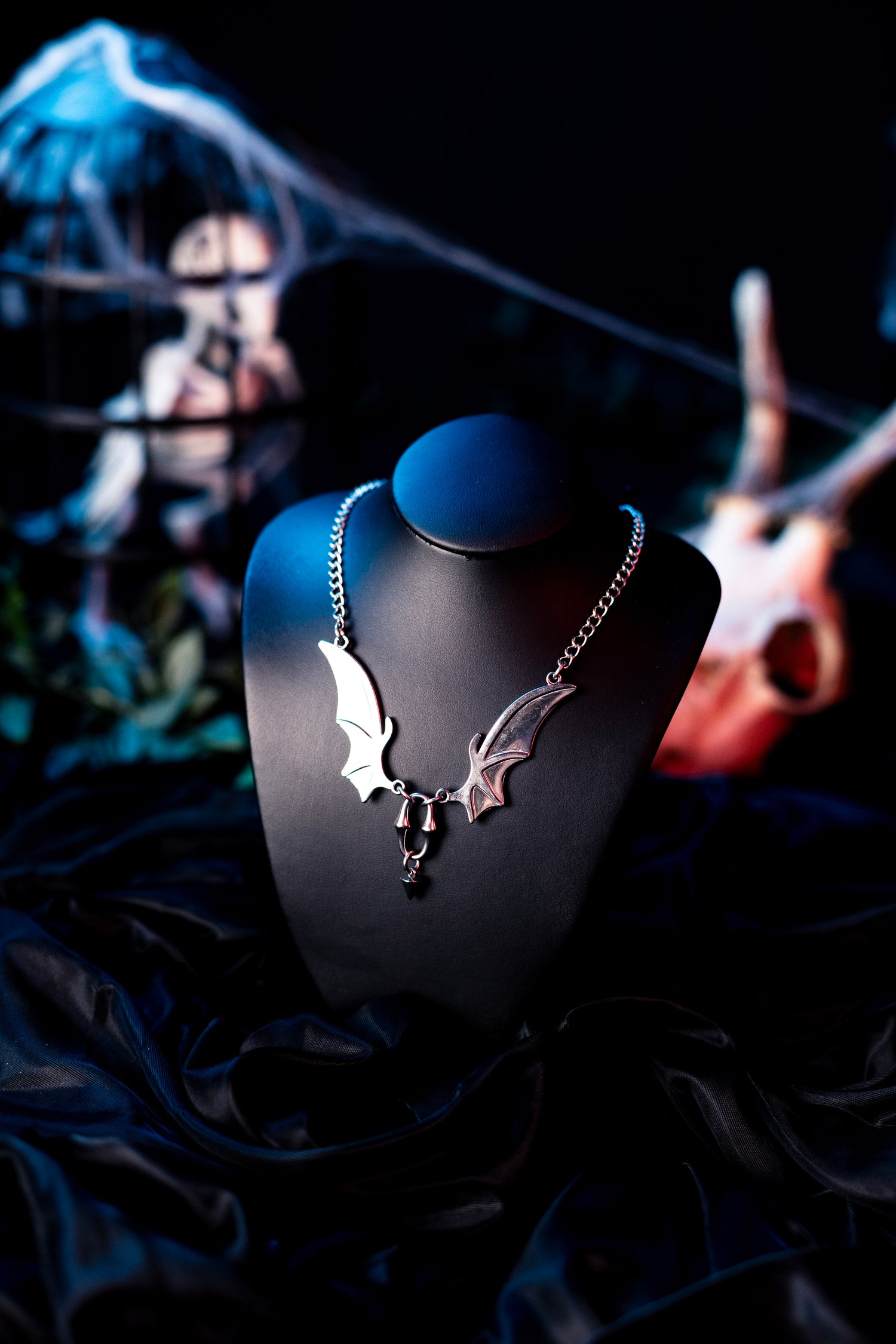 SPIKE | Chainmail Bat Necklace