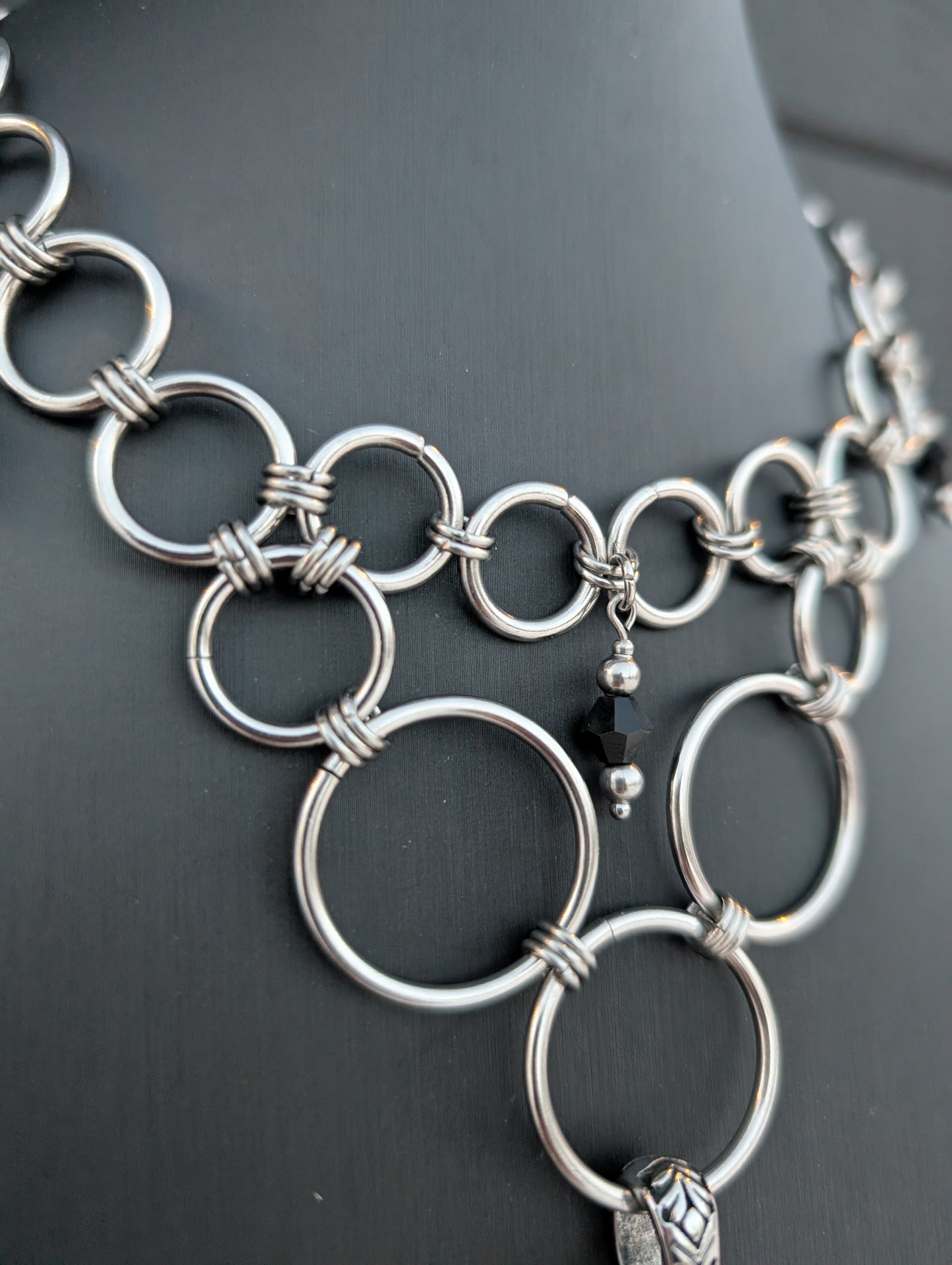 HEL | Collier en cotte de mailles