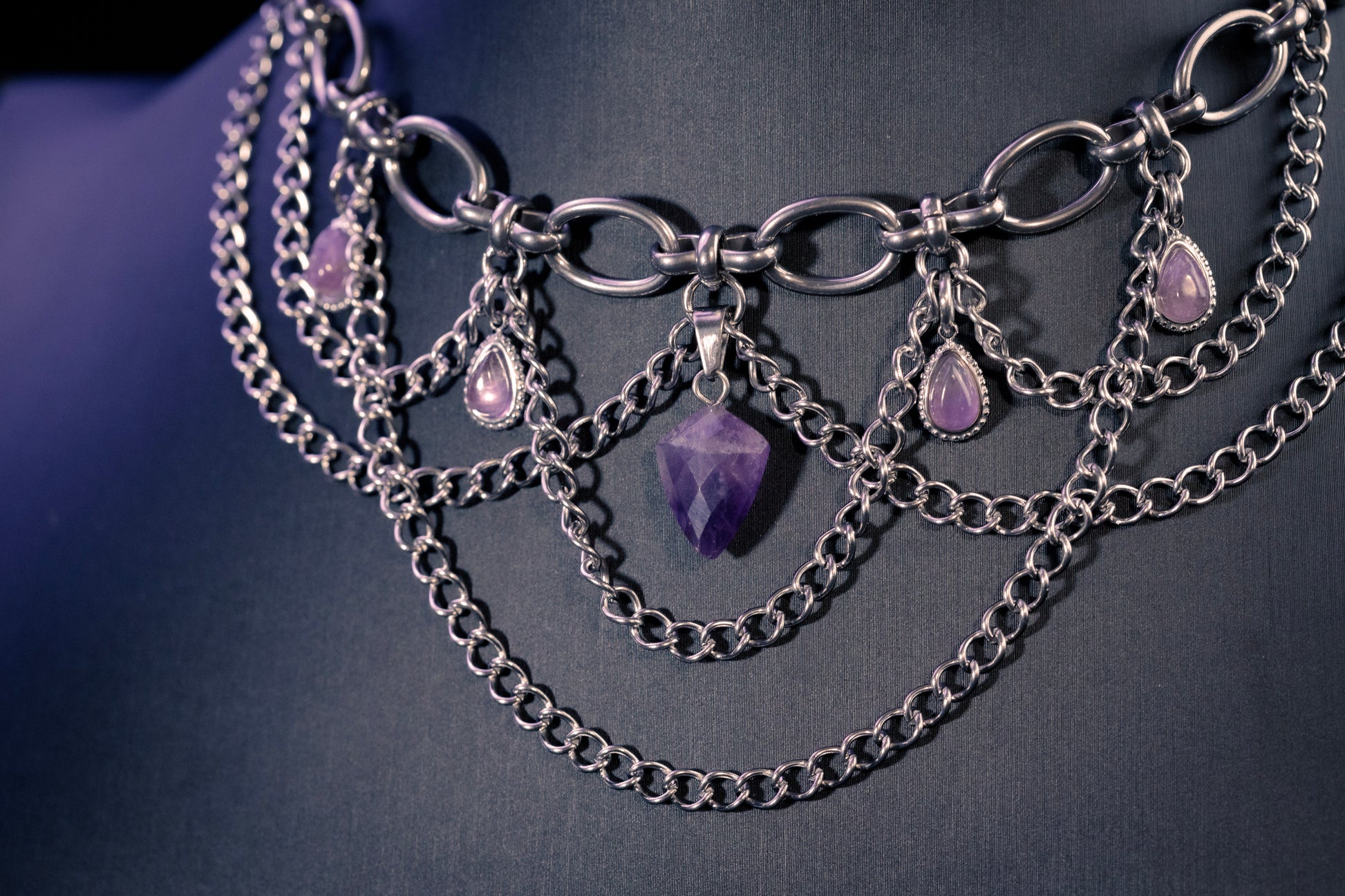 artemis stainless steel gothic chainmail necklace CamWitch