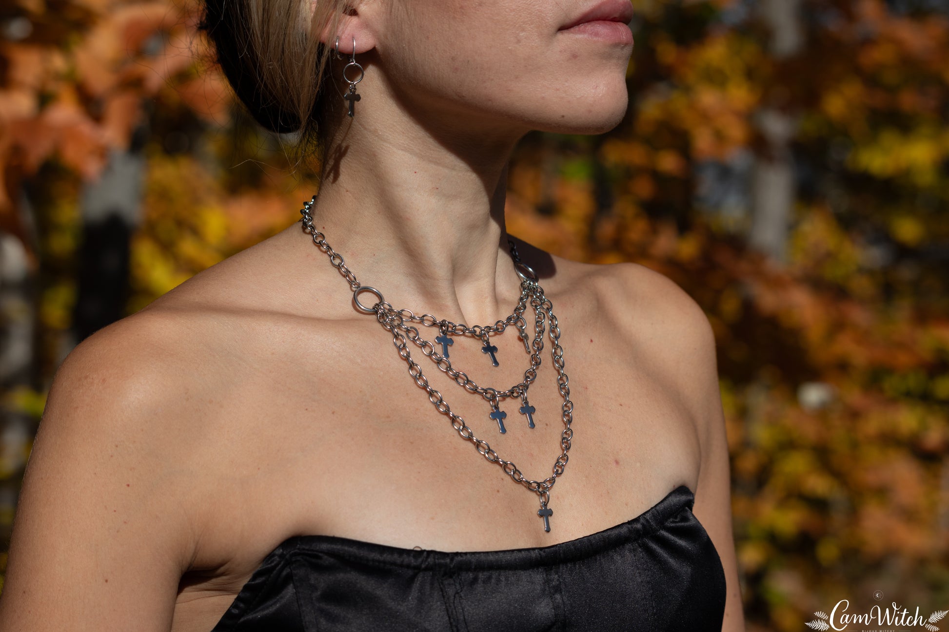 MORTICIA | Chainmail stainless steel necklace with cross charms