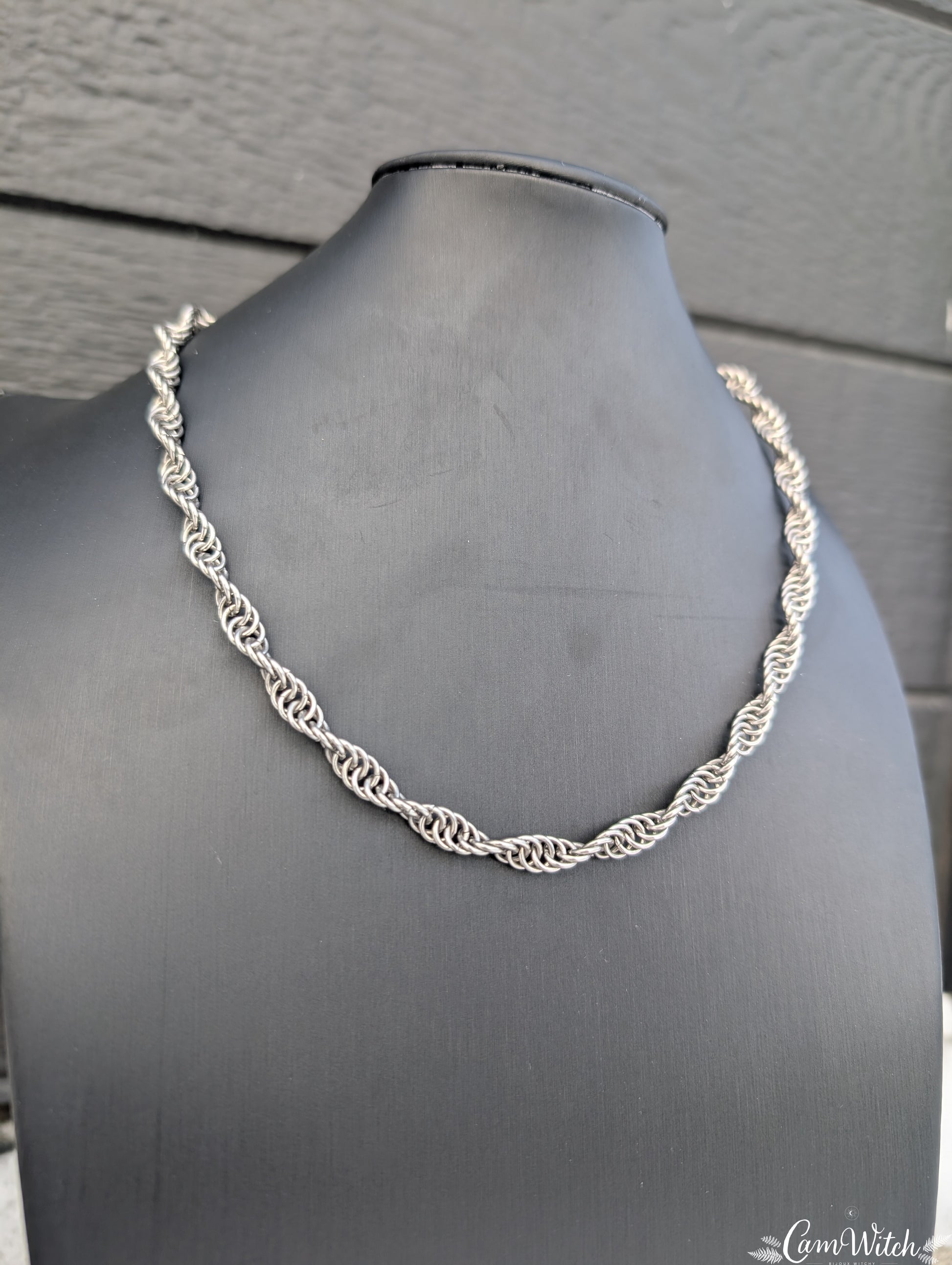 GAÏA | Chainmail stainless steel spiral necklace