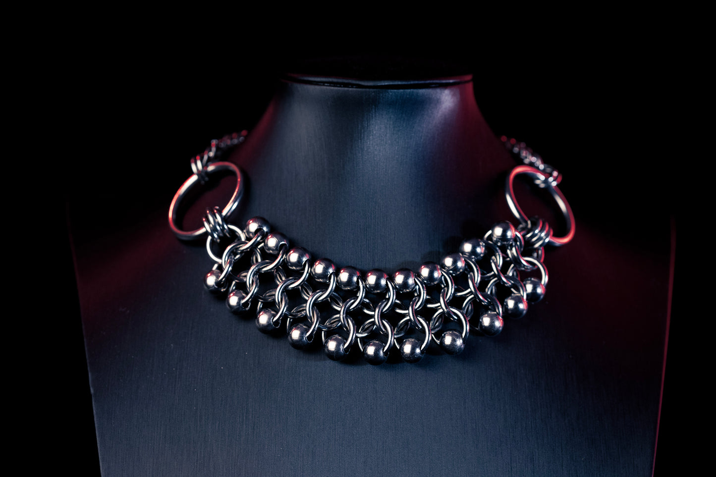 Niké stainless steel gothic chainmail choker CamWitch