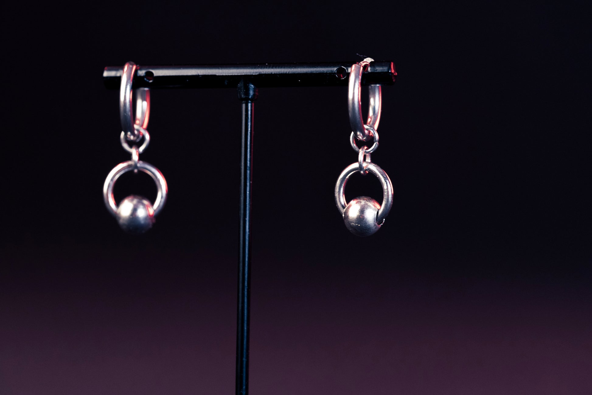Niké stainless steel gothic chainmail earring CamWitch
