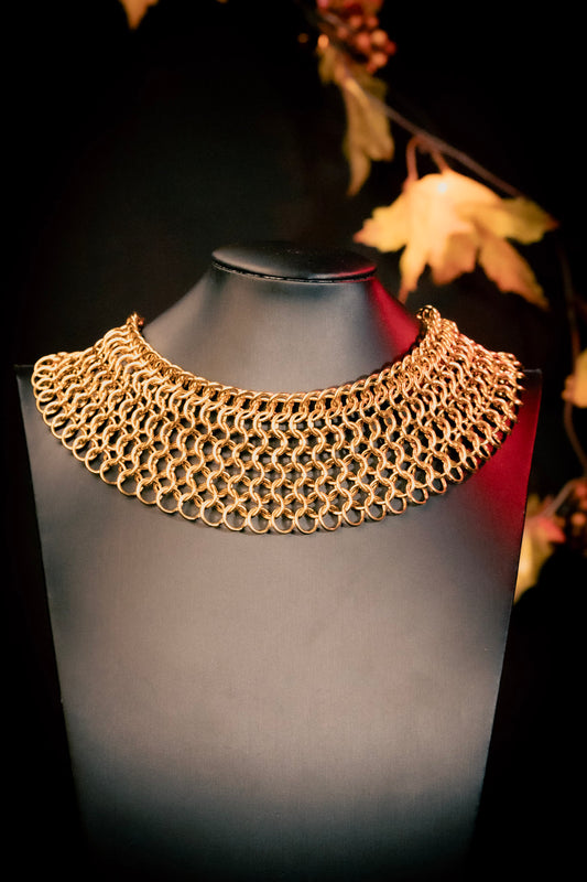 SEKHMET | Gold Chainmail Necklace